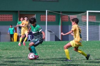 Flamenguinho e Chapecoense brilham nos pênaltis e avançam no Estadual Sub-15