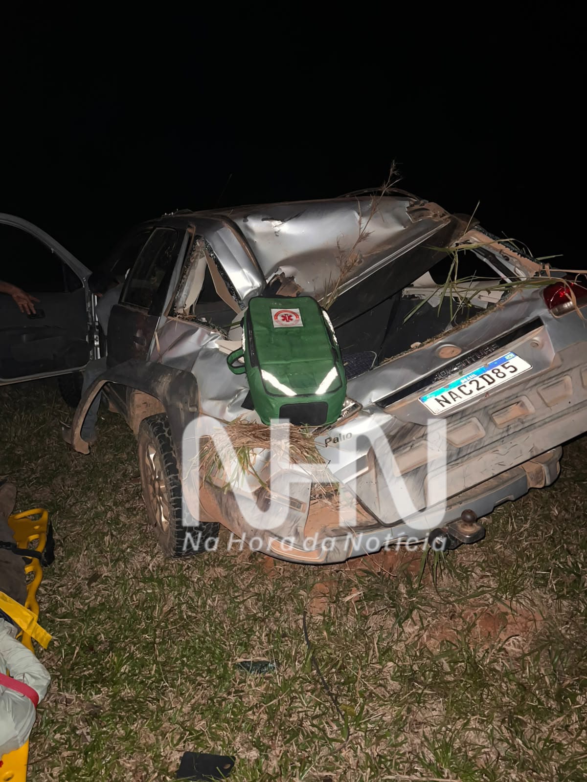 Motorista fica ferido após carro sair da pista e capotar várias vezes na BR-317, no Acre Motorista fica ferido após carro sair da pista e capotar várias vezes na BR-317, no Acre