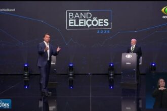 Lula fala em subordinação aos EUA; Flávio acusa de defender facções criminosas Lula fala em subordinação aos EUA; Flávio acusa de defender facções criminosas