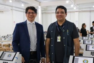 TRE-AC conclui lacre das urnas eletrônicas para o segundo turno no Acre
