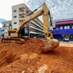 Cruzeiro do Sul avança em obras de drenagem na Joaquim Távora e asfaltamento na Copacabana
