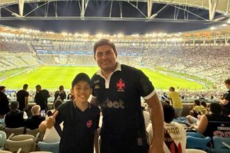 Pai viaja do Acre para realizar sonho do filho de assistir Vasco x Boca Juniors na semifinal da Sul-Americana