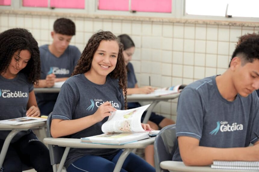 Colégio Católica São José oferece 175 bolsas integrais para Ensino Médio Técnico em Cruzeiro do Sul Colégio Católica São José oferece 175 bolsas integrais para Ensino Médio Técnico em Cruzeiro do Sul