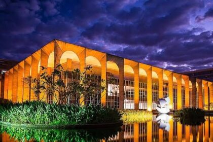 Itamaraty repudia declarações de Milei e acusa tentativa de interferência na eleição brasileira