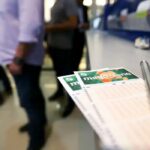 Mega-Sena: ninguém acerta e prêmio acumula para R$ 200 milhões