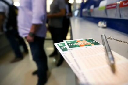 Mega-Sena: ninguém acerta e prêmio acumula para R$ 200 milhões