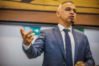Secretário esclarece que cancelamento de empenhos atinge apenas despesas não essenciais