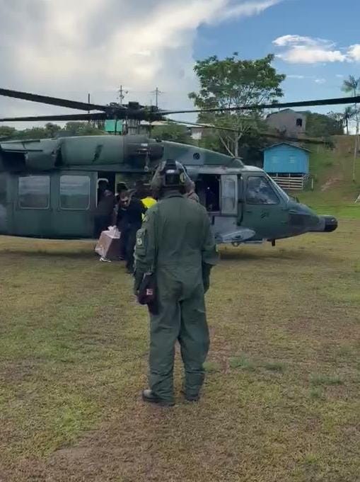 TRE-AC usa barco, avião e helicóptero para levar urnas a comunidades isoladas do Vale do Juruá