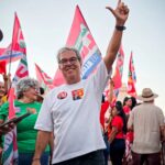 Jorge Viana celebra força da juventude e adesão popular na Caminhada da Virada em Rio Branco Jorge Viana celebra força da juventude e adesão popular na Caminhada da Virada em Rio Branco