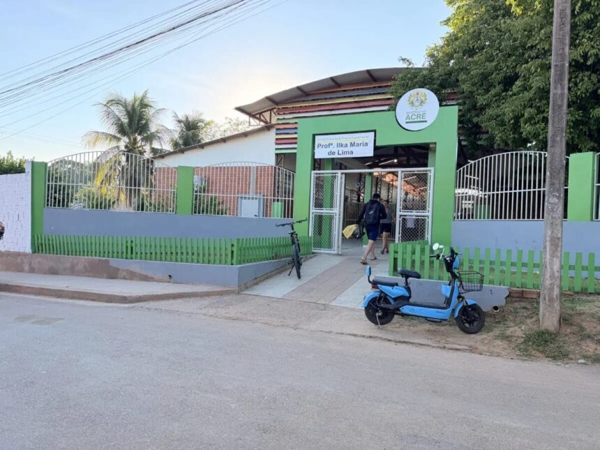 Votação começa com tranquilidade e movimento discreto em Rio Branco neste domingo