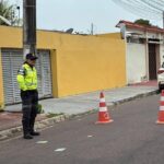 Suspeita de objeto explosivo mobiliza forças de segurança perto de local de votação em Manaus Suspeita de objeto explosivo mobiliza forças de segurança perto de local de votação em Manaus