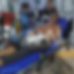 Jovem é agredido com capacetadas, socos e chutes por dupla em motocicleta em Rio Branco Jovem é agredido com capacetadas, socos e chutes por dupla em motocicleta em Rio Branco