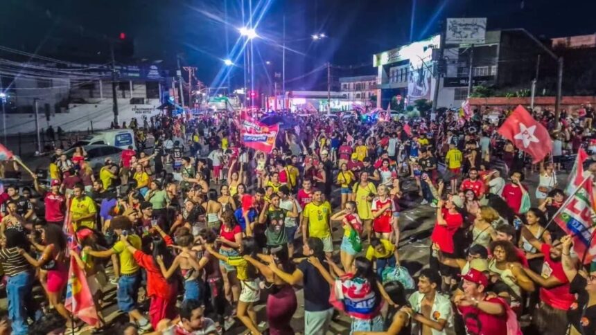 Festa na Avenida Ceará: apoiadores celebram vitória de Lula em Rio Branco