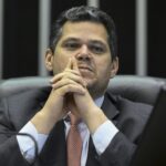 Alcolumbre diz ter maioria para se reeleger no Senado e rejeita pauta de impeachment de Moraes