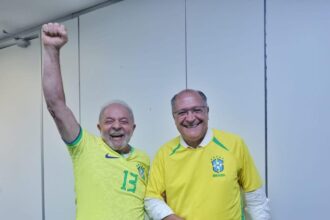 Políticos do Acre reagem à vitória de Lula: parabenizações e críticas dividem pronunciamentos