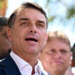 PL reconhece resultado das urnas e Flávio Bolsonaro anuncia liderança da oposição no Congresso