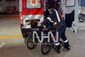 Mulher tem braço quebrado com golpes de barra de ferro após filho de homem se revoltar durante suposta entrega de drogas em Rio Branco Mulher tem braço quebrado com golpes de barra de ferro após filho de homem se revoltar durante suposta entrega de drogas em Rio Branco