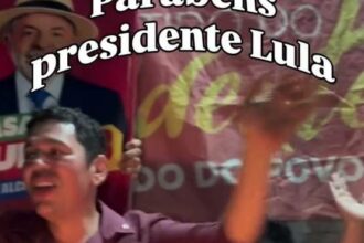 Militantes e lideranças celebram 81 anos de Lula em Rio Branco Militantes e lideranças celebram 81 anos de Lula em Rio Branco