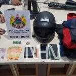 GIRO prende dois suspeitos de assaltar drogaria na Avenida Rio de Janeiro, em Rio Branco GIRO prende dois suspeitos de assaltar drogaria na Avenida Rio de Janeiro, em Rio Branco