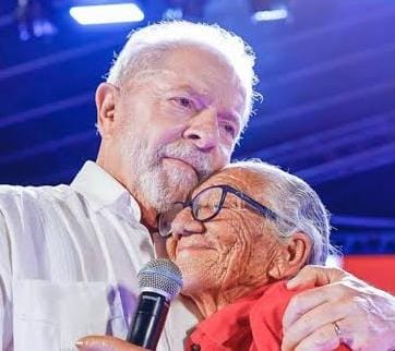 Lula cria Ministério do Idoso e buscará expertise da Uerj para estruturar nova pasta