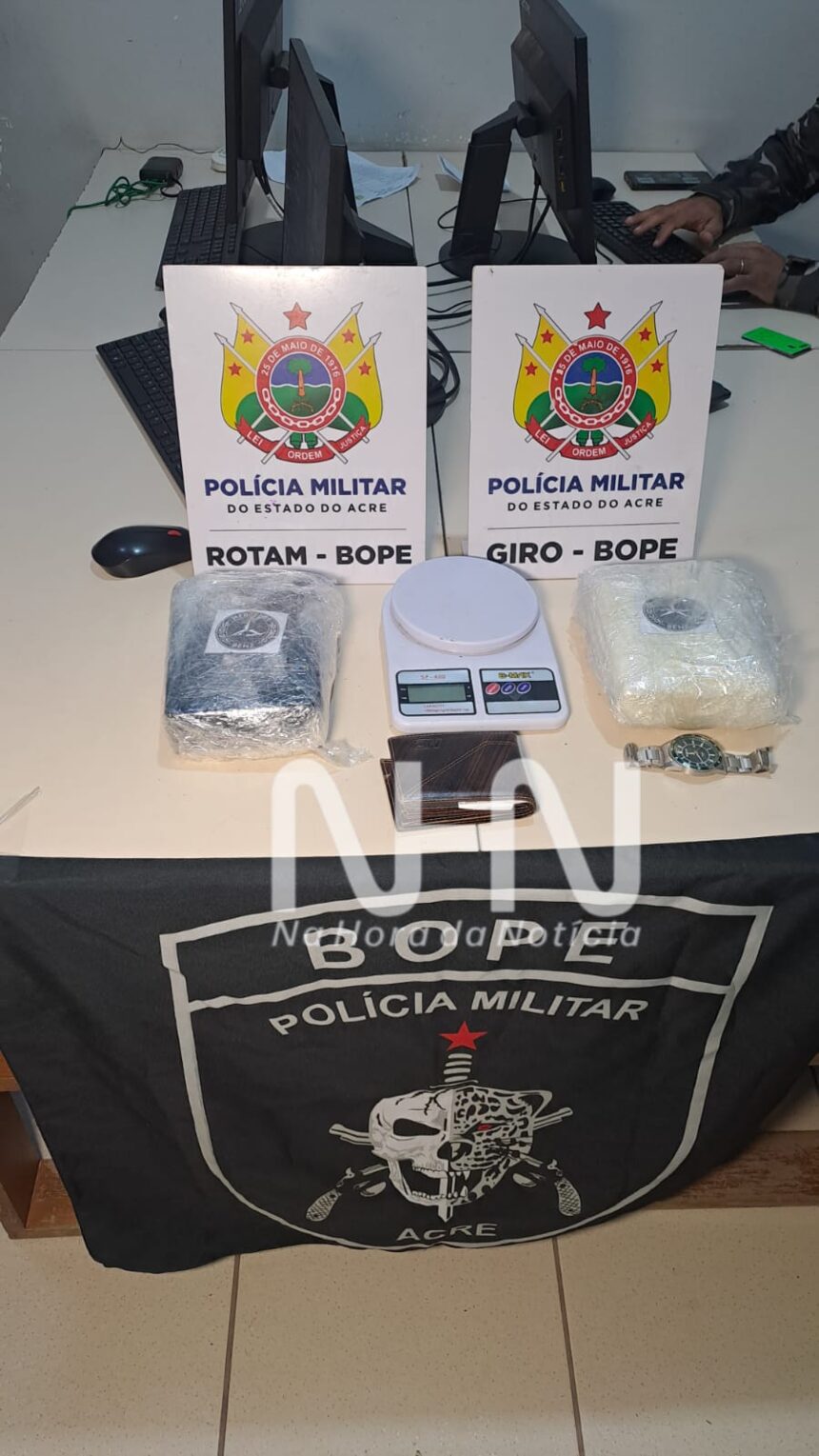 BOPE prendem monitorado por tornozeleira eletrônica com aproximadamente 2 kg de maconha em Rio Branco BOPE prendem monitorado por tornozeleira eletrônica com aproximadamente 2 kg de maconha em Rio Branco