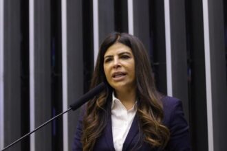 TSE inicia julgamento e relator mantém indeferimento de candidatura de Antônia Lúcia