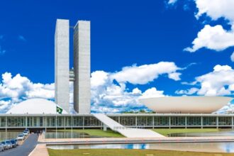 Para Moody’s, aprovar reformas em Congresso mais à direita é o maior desafio de Lula 4