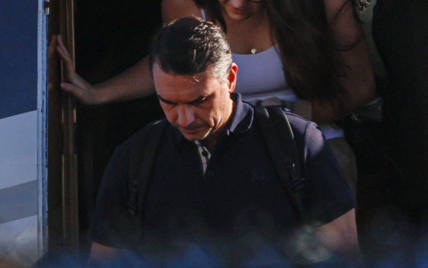 Itamaraty convoca diplomata argentina para explicar participação na saída irregular de Flávio Bolsonaro