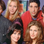Elenco de 'Friends' chorou ao redor de caixão de Matthew Perry, revela irmã do ator