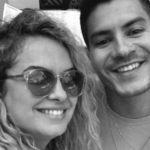 Arthur Aguiar descobre morte da ex-namorada Lua Blanco durante live: 'Sem acreditar' Arthur Aguiar descobre morte da ex-namorada Lua Blanco durante live: 'Sem acreditar'