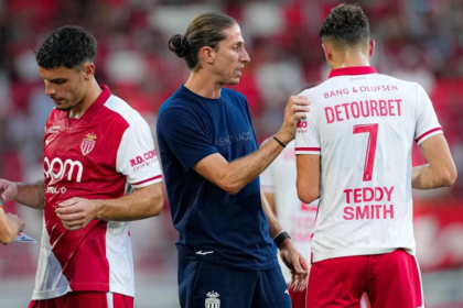 Ex-Flamengo, Filipe Luís faz o que nenhum técnico do Monaco conseguiu e segue invicto Ex-Flamengo, Filipe Luís faz o que nenhum técnico do Monaco conseguiu e segue invicto