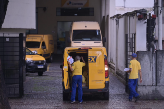 AliExpress e Correios firmam acordo para acelerar entregas no Brasil AliExpress e Correios firmam acordo para acelerar entregas no Brasil