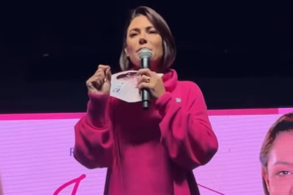 Michelle faz post no Instagram e chama Jair Bolsonaro de Michelle faz post no Instagram e chama Jair Bolsonaro de