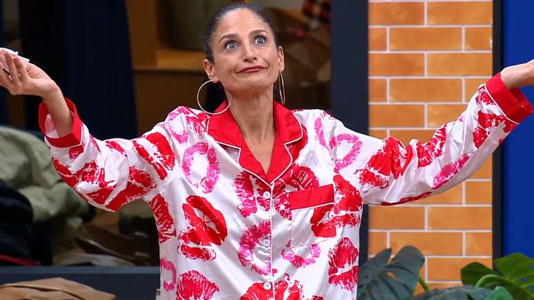 'A Fazenda 18': Briga por comida: Ariela e Daniel discutem por causa de leite condensado: 'Se exploda!' 'A Fazenda 18': Briga por comida: Ariela e Daniel discutem por causa de leite condensado: 'Se exploda!'