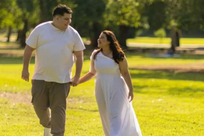 Morre o youtuber Dedeco, um mês após casamento e anunciar que seria pai Morre o youtuber Dedeco, um mês após casamento e anunciar que seria pai