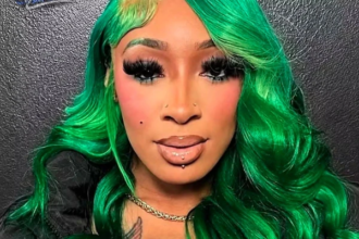 Ex-participante de reality shows é morta a tiros aos 29 anos Ex-participante de reality shows é morta a tiros aos 29 anos