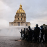 Manifestações, bloqueios e temor de violência: França terá sábado de protestos Manifestações, bloqueios e temor de violência: França terá sábado de protestos