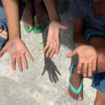 Mais de um terço das crianças e adolescentes que trabalham exerce atividade perigosa